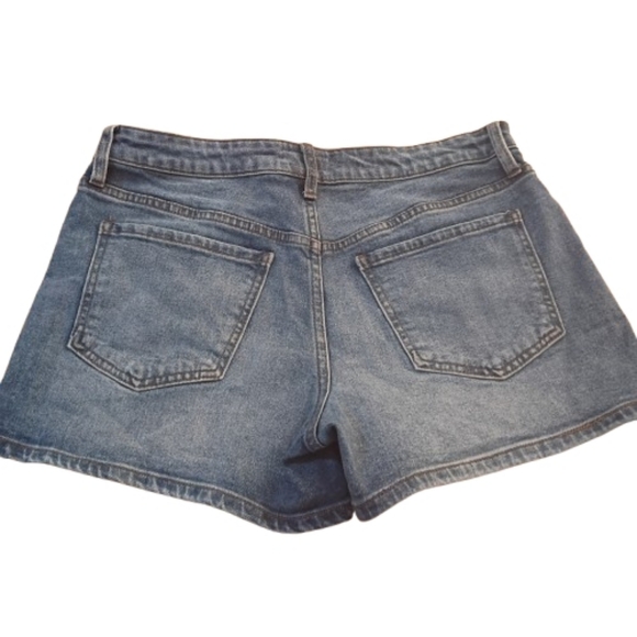 Kut From the Kloth Jane High Rise Jean Shorts 6 Denim - Picture 9 of 11